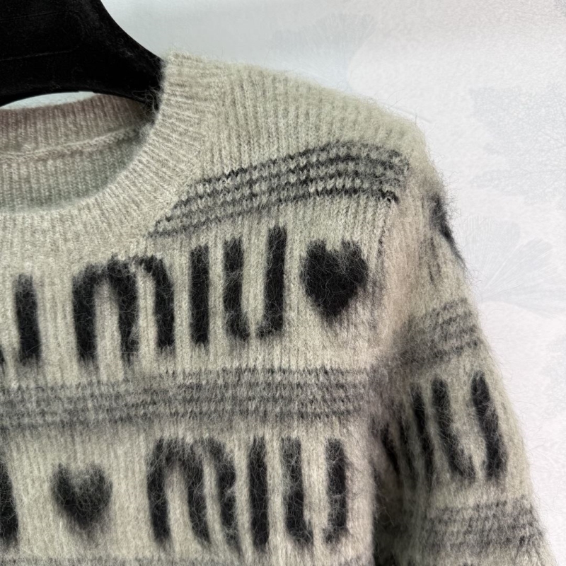 MIU MIU